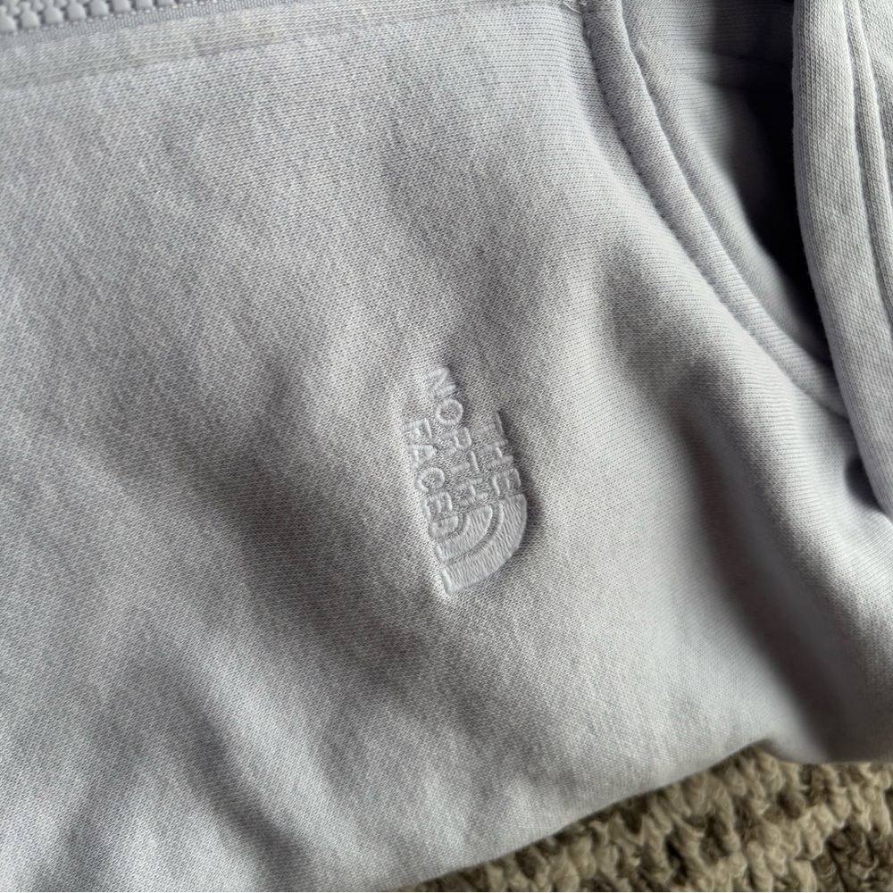 The North Face Women’s Evolution Full-Zip Sweater - Picture 11 of 12